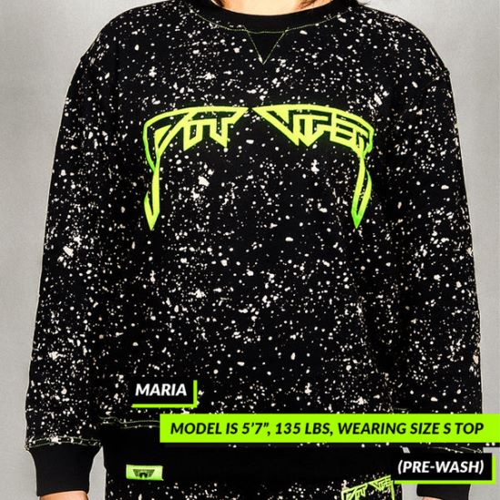 R8ZD60243 pazemes galvenais spēlētājs crewneck Pit Viper
