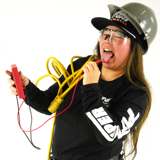 R8ZD60106 visu nakti 2000. gadi Pit Viper