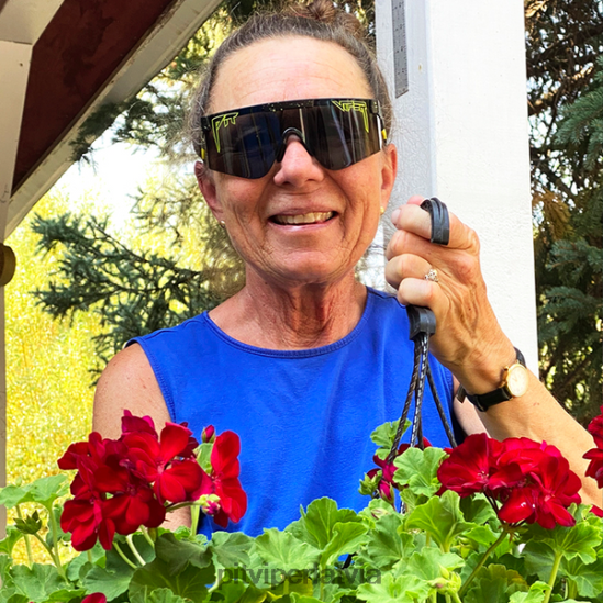 R8ZD60152 Kosmoss 2000. gados Pit Viper