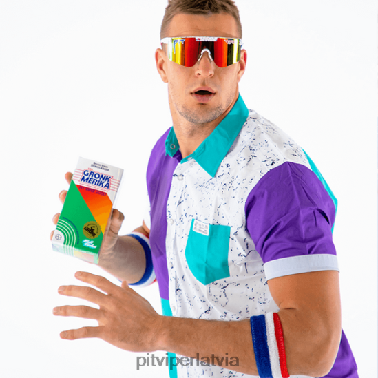 R8ZD60157 gronk merika 2000. gadi Pit Viper