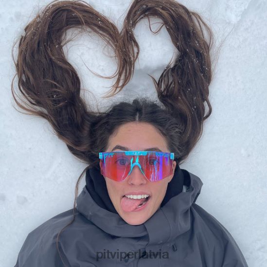 R8ZD6027 brīvās turēšanas kulminācija 2000. gados Pit Viper