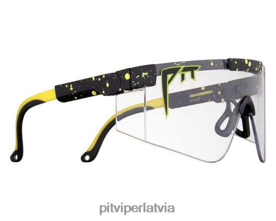 R8ZD6049 Kosmosa nakts nokrāsas 2000. gadi Pit Viper