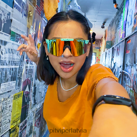 R8ZD6070 Poseidons polarizējās Pit Viper