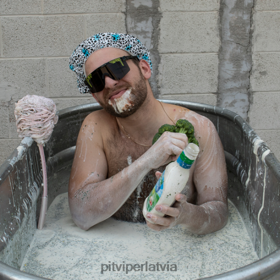 R8ZD6081 Kosmoss dubultplats Pit Viper